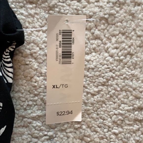 Zebra Tank Top - Picture 2 of 3